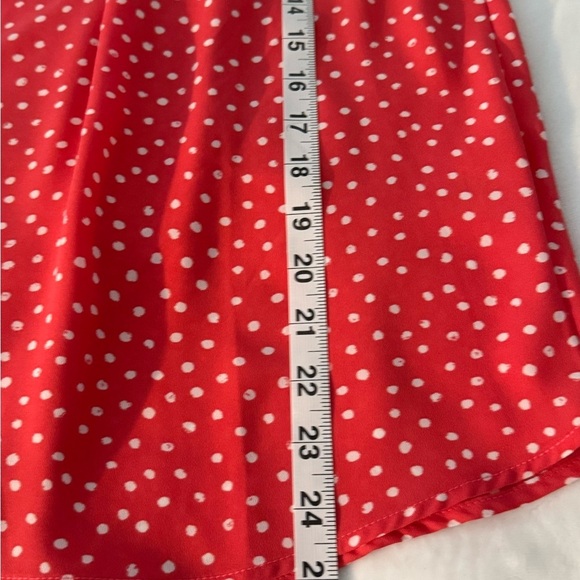 Ann Taylor Red Polka Dot Women’s Top (NWT, Size M): - Picture 4 of 4